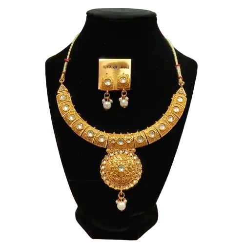 Gold Studded Jewellery Set of Necklace & Earrings